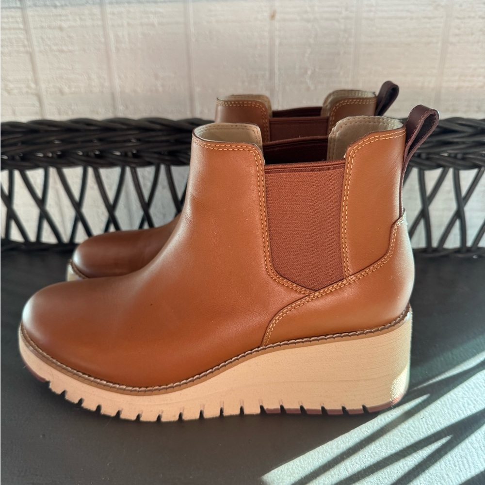 Tan Chelsea Ankle Boots with Wedge Sole